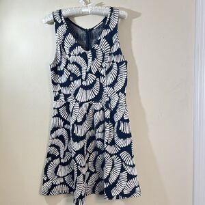 Stitch Fix Le Lis Fit And Flare Dress Sz Medium Blue White Feather Print Skater